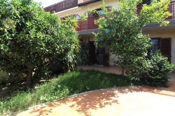 casa indipendente in vendita a Reggio di Calabria in zona Sambatello