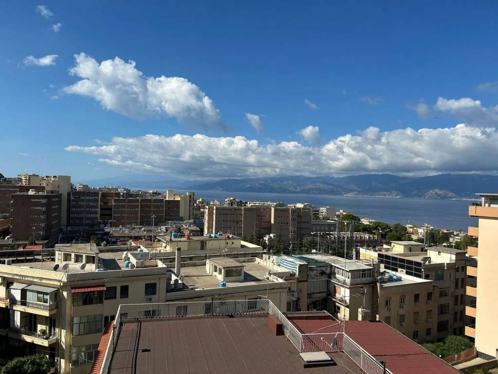 appartamento in vendita a Reggio di Calabria in zona Spirito Santo