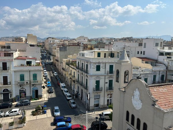 appartamento in vendita a Reggio di Calabria in zona Centro Storico