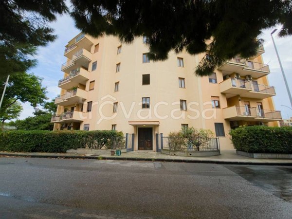 appartamento in vendita a Reggio di Calabria in zona Sbarre