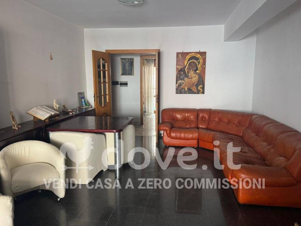 appartamento in vendita a Reggio di Calabria in zona Modena