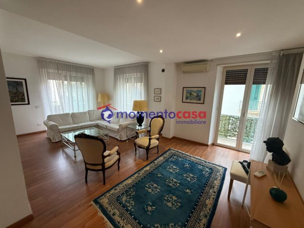 appartamento in vendita a Reggio di Calabria in zona Centro Storico