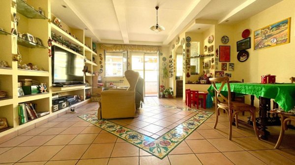 appartamento in vendita a Reggio di Calabria in zona Centro Storico