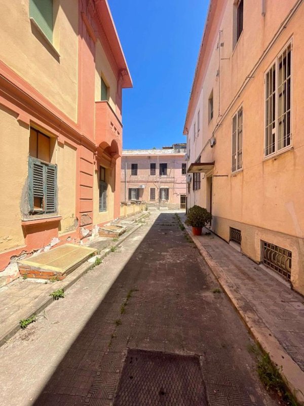 appartamento in vendita a Reggio di Calabria in zona Pineta Zerbi