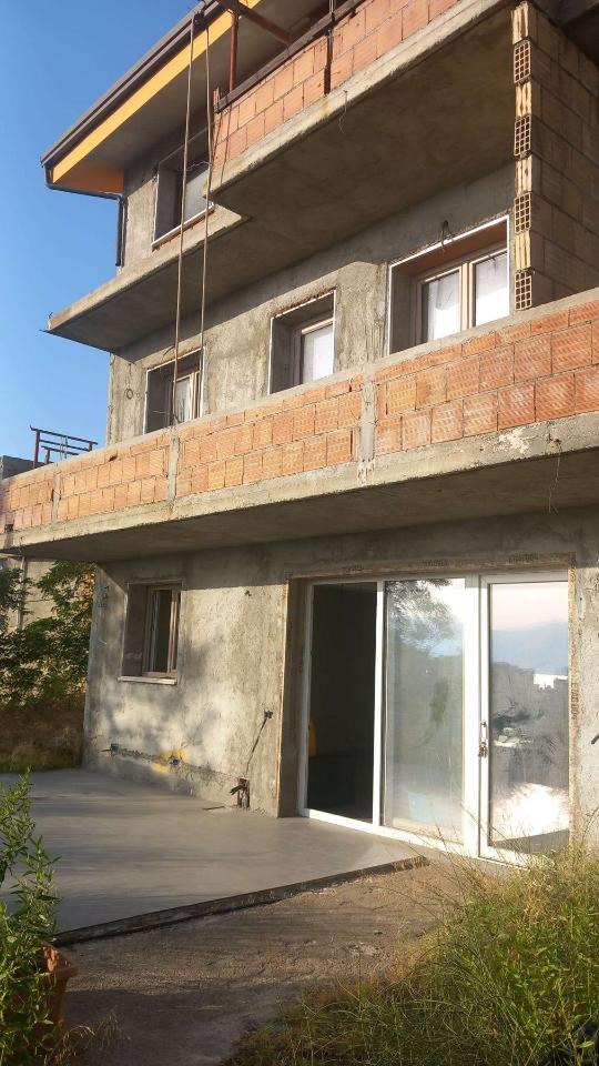 casa indipendente in vendita a Reggio di Calabria in zona Trabocchetto