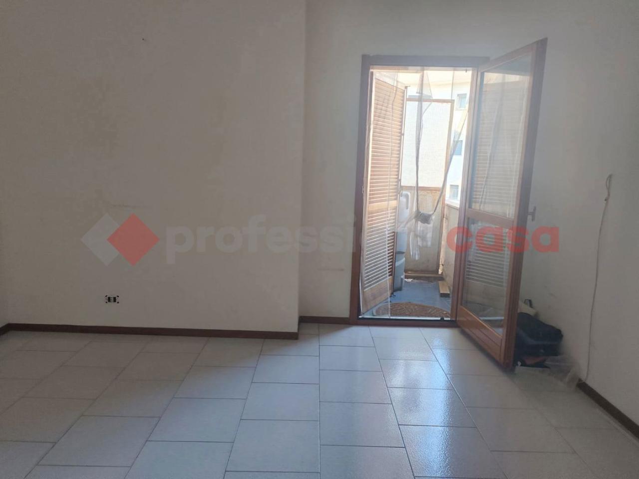 appartamento in vendita a Reggio di Calabria in zona Rione Ferrovieri