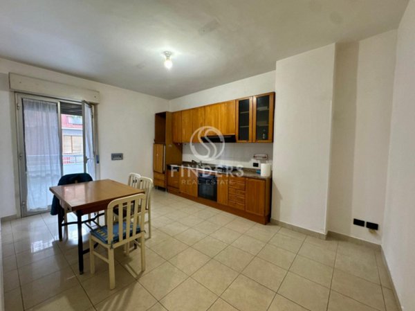 appartamento in vendita a Reggio di Calabria in zona Sbarre