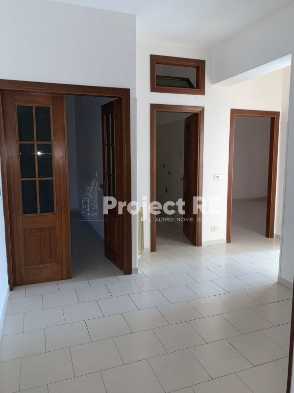 appartamento in vendita a Reggio di Calabria in zona Ravagnese