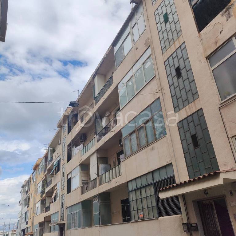 appartamento in vendita a Reggio di Calabria in zona Stadio