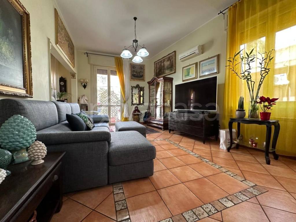 appartamento in vendita a Reggio di Calabria in zona Tremulini