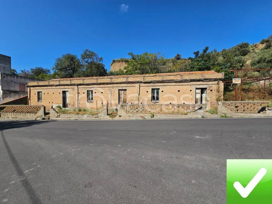casa indipendente in vendita a Reggio di Calabria in zona Catona