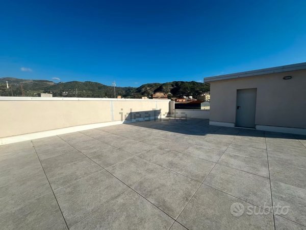 appartamento in vendita a Reggio di Calabria in zona Pellaro