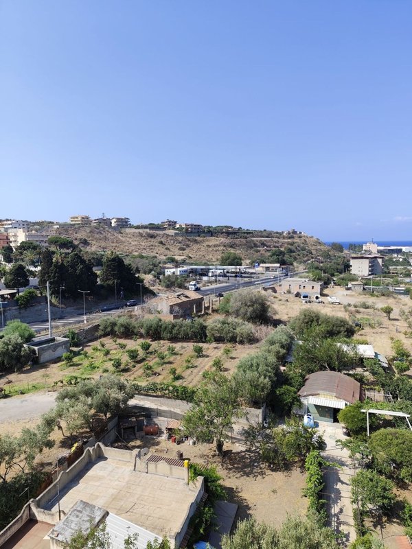 appartamento in vendita a Reggio di Calabria in zona Pellaro