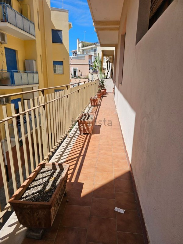 appartamento in vendita a Reggio di Calabria in zona Centro Storico