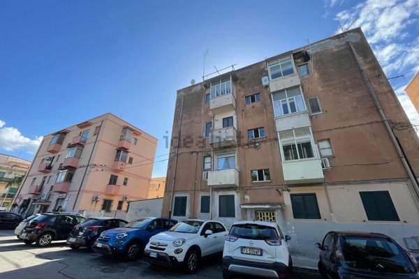 appartamento in vendita a Reggio di Calabria in zona Stadio
