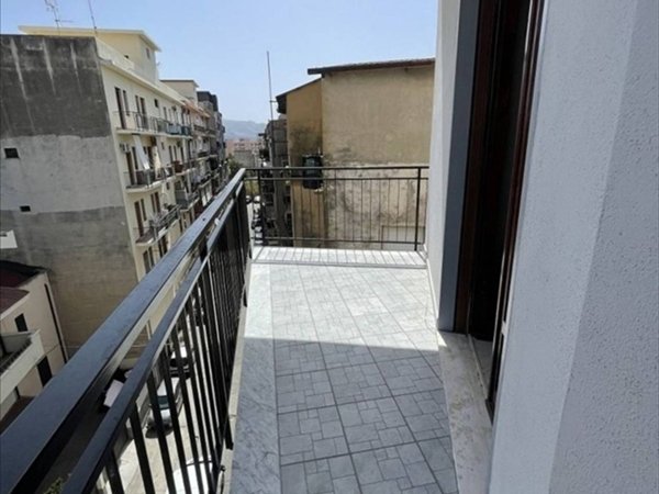 appartamento in vendita a Reggio di Calabria in zona Stadio