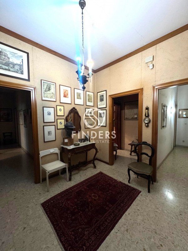 appartamento in vendita a Reggio di Calabria in zona Centro Storico