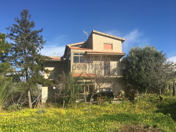 casa indipendente in vendita a Reggio di Calabria in zona Gallina