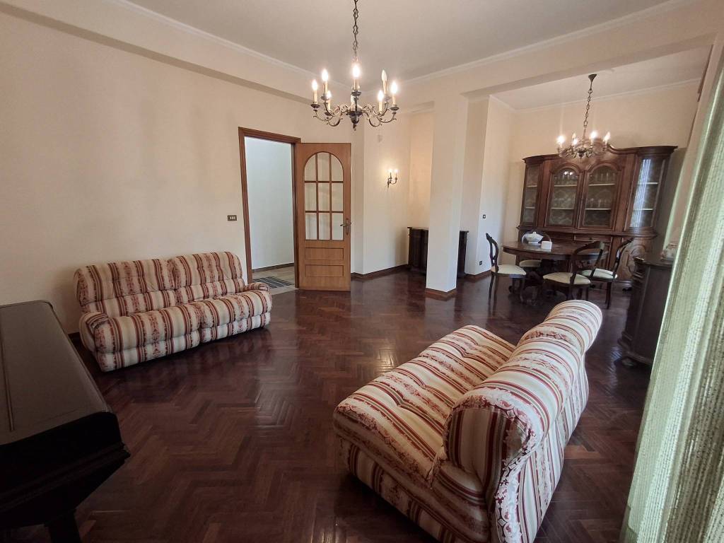 appartamento in vendita a Reggio di Calabria in zona Rione Ferrovieri