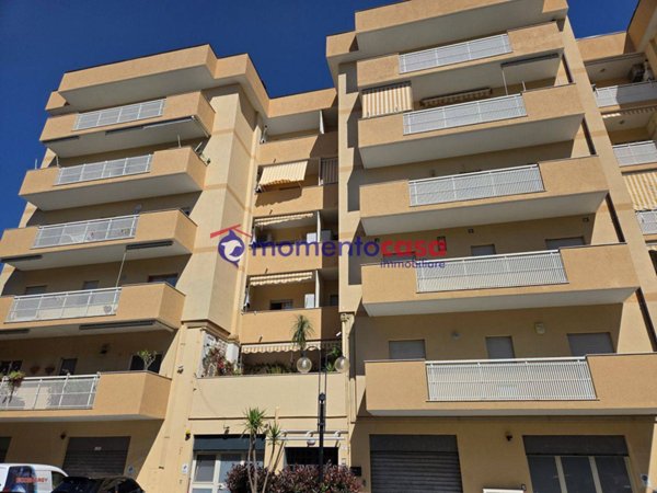 appartamento in vendita a Reggio di Calabria in zona Sbarre