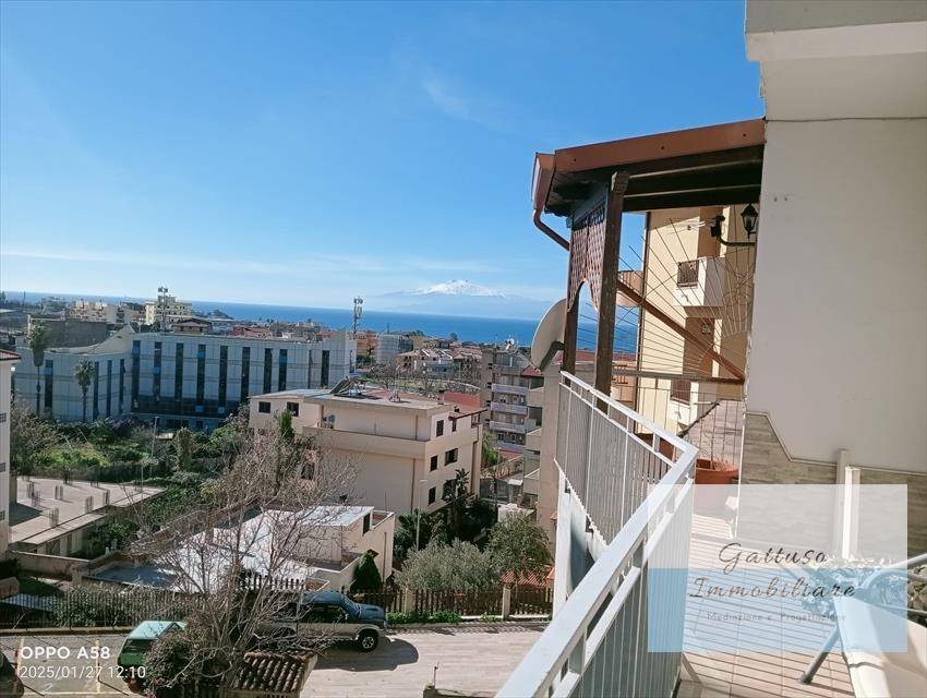 appartamento in vendita a Reggio di Calabria in zona Ravagnese