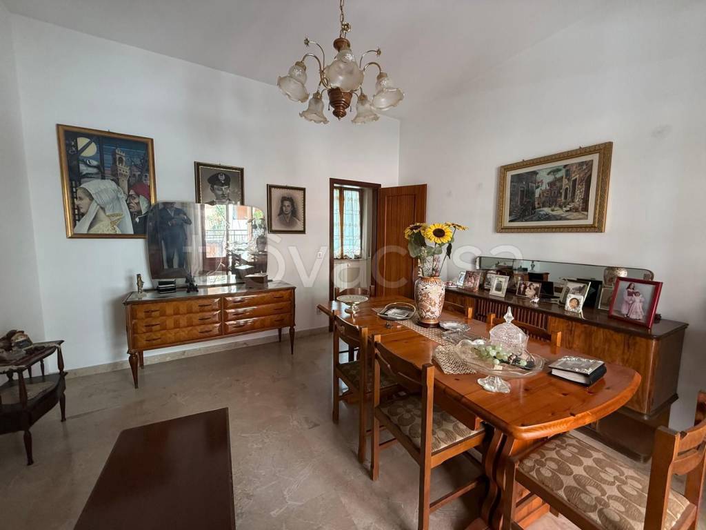 appartamento in vendita a Reggio di Calabria in zona Rione Ferrovieri