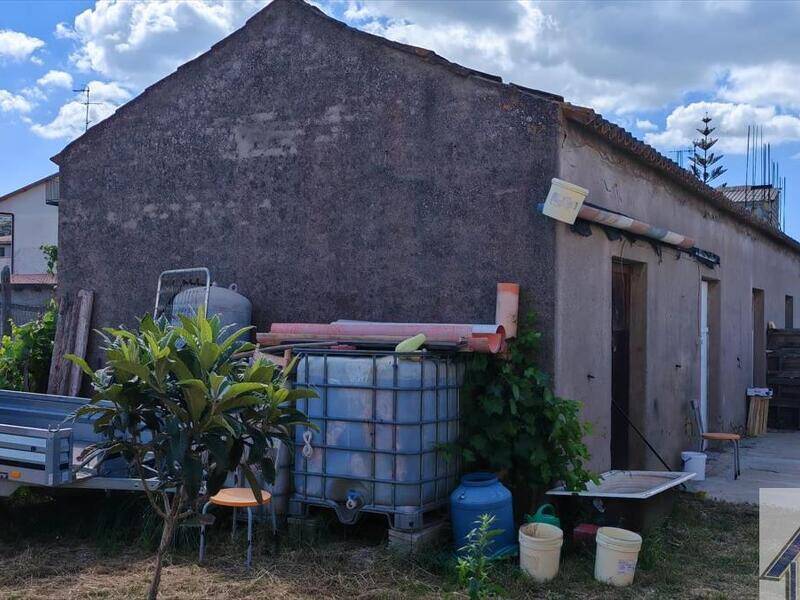 terreno edificabile in vendita a Reggio di Calabria in zona Catona