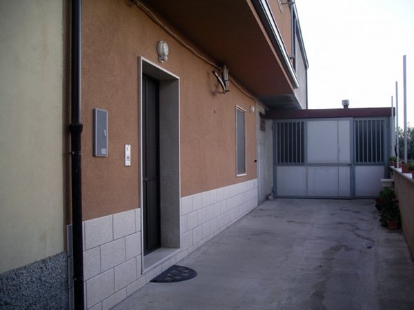 casa indipendente in vendita a Reggio di Calabria in zona Croce Valanidi