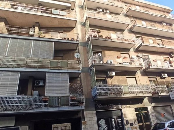 appartamento in vendita a Reggio di Calabria in zona Sbarre