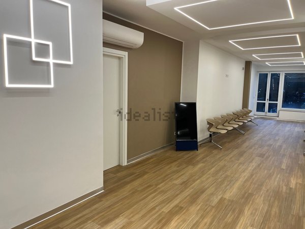 ufficio in vendita a Reggio di Calabria