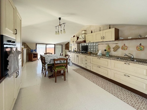 appartamento in vendita a Reggio di Calabria in zona Archi