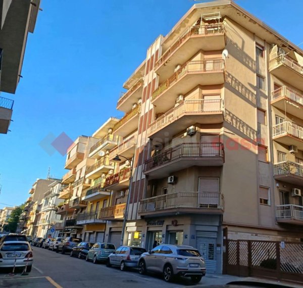 appartamento in vendita a Reggio di Calabria in zona Sbarre