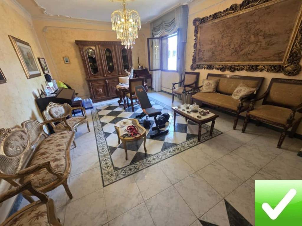 appartamento in vendita a Reggio di Calabria in zona Sbarre