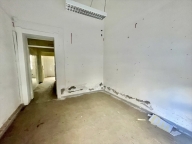 negozio in vendita a Reggio di Calabria in zona Centro Storico