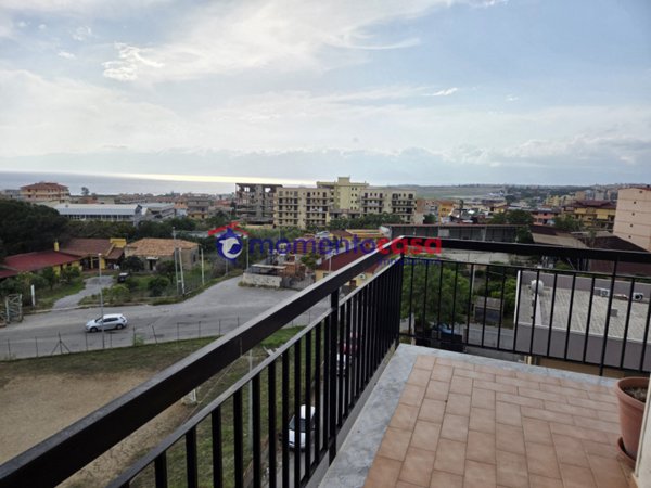 appartamento in vendita a Reggio di Calabria in zona Saracinello