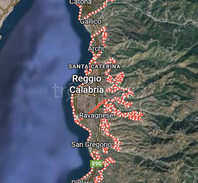 appartamento in vendita a Reggio di Calabria in zona Terreti