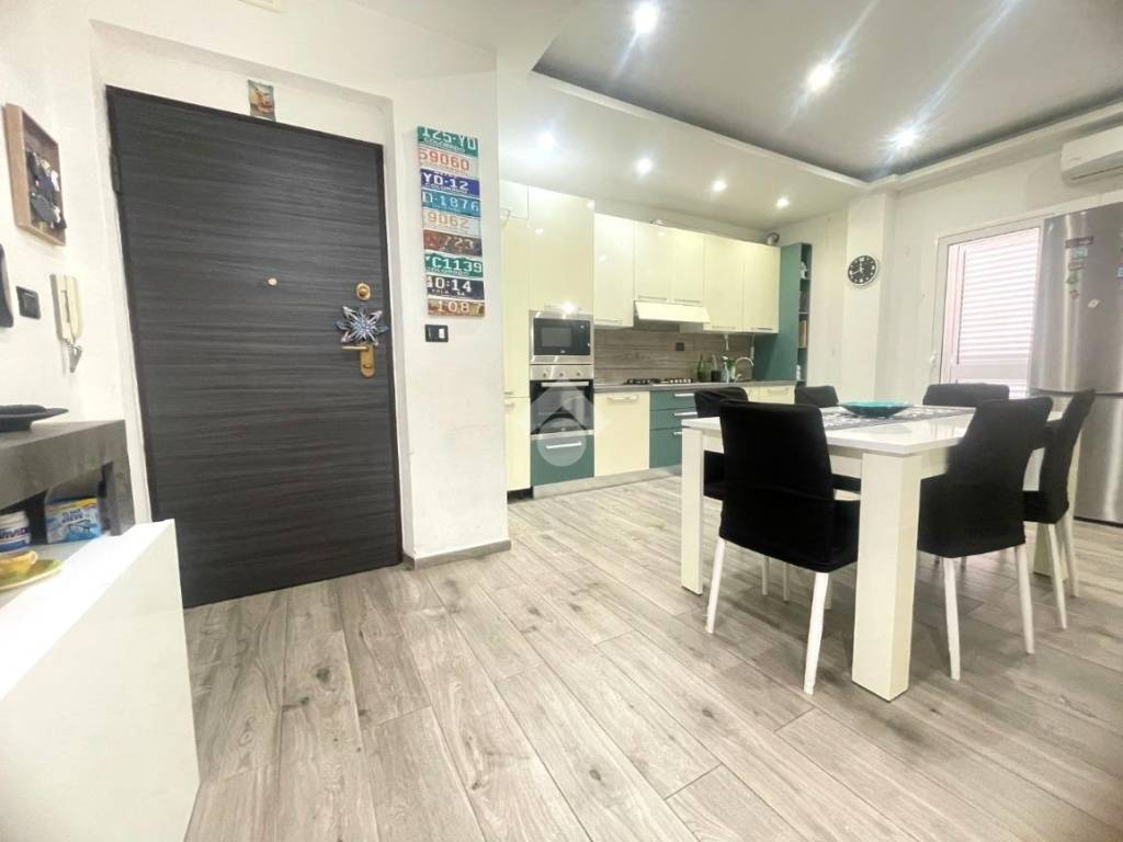 appartamento in vendita a Reggio di Calabria in zona Sbarre