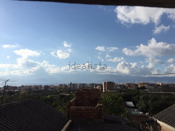 pentavano in vendita a Reggio di Calabria in zona Gallico Superiore