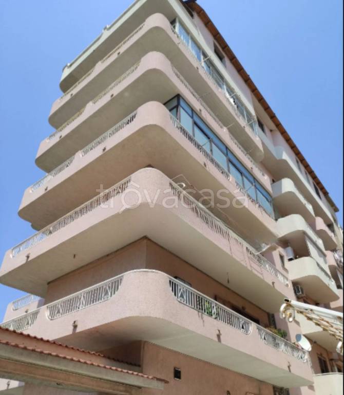 appartamento in vendita a Reggio di Calabria in zona San Giorgio