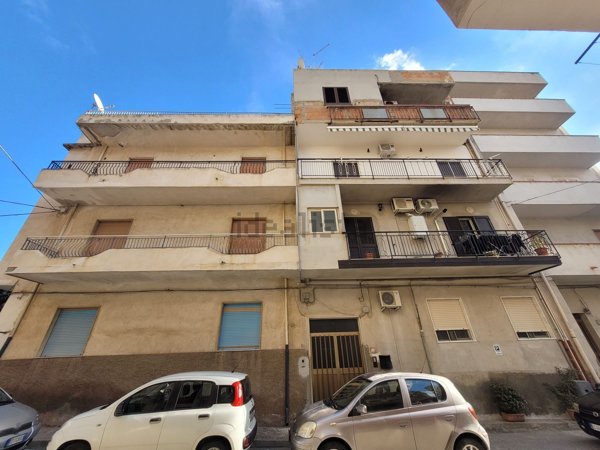 appartamento in vendita a Reggio di Calabria in zona Saracinello