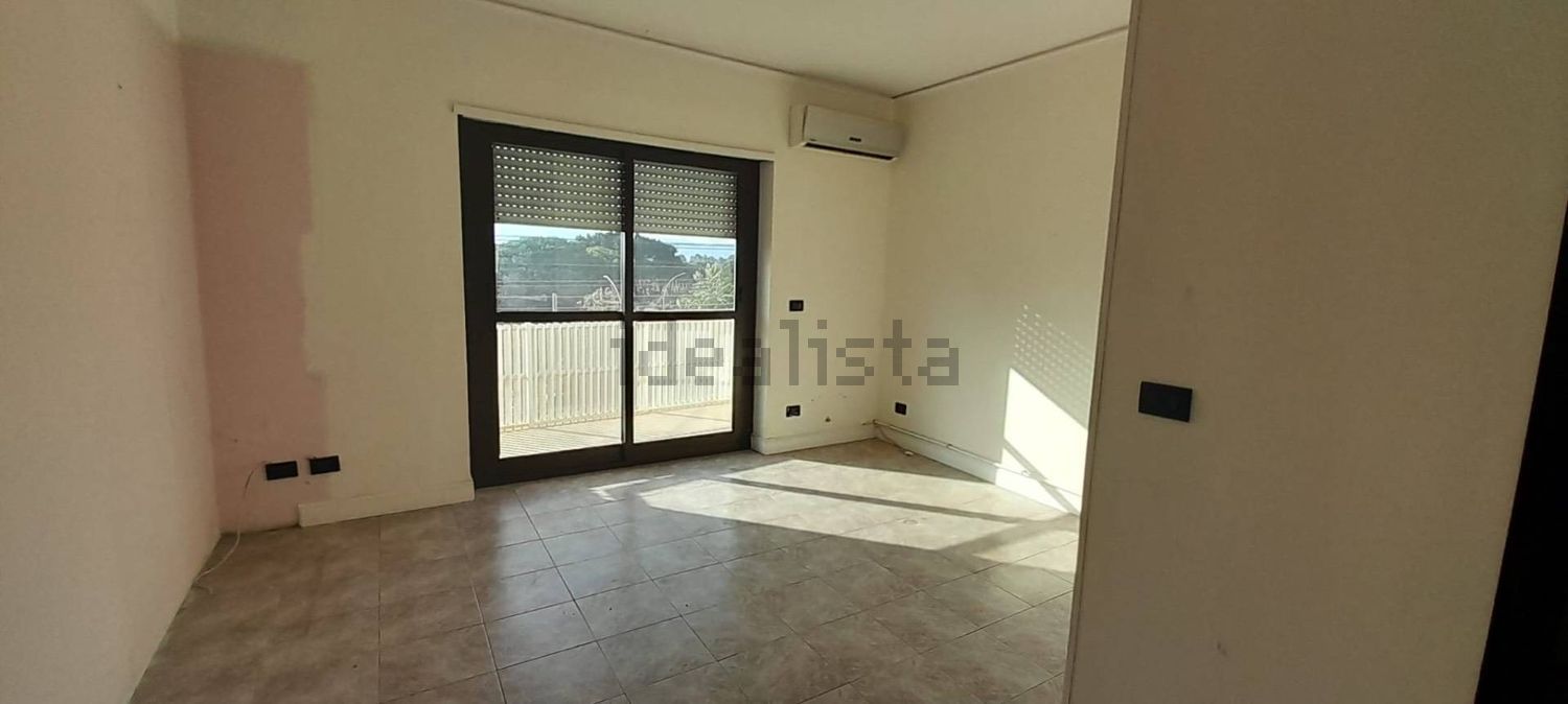 appartamento in vendita a Reggio di Calabria in zona Pentimele