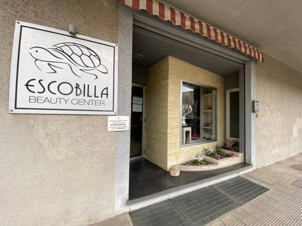 negozio in vendita a Reggio di Calabria