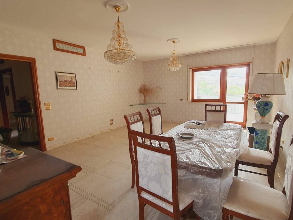 appartamento in vendita a Reggio di Calabria in zona Catona