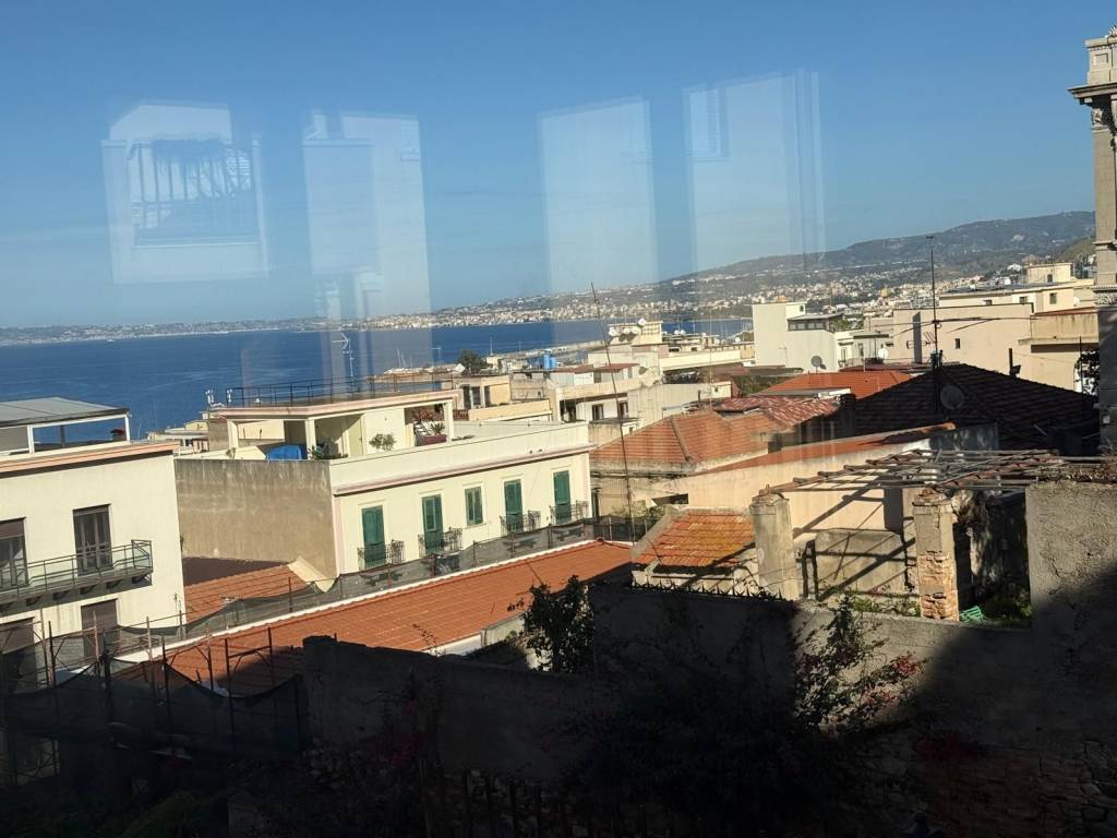 appartamento in vendita a Reggio di Calabria in zona Centro Storico