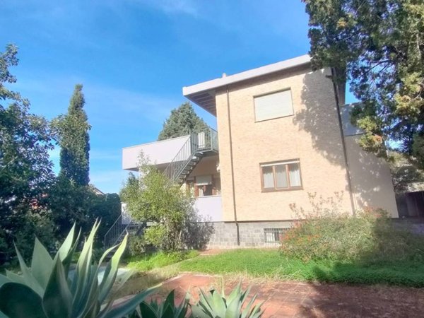 casa indipendente in vendita a Reggio di Calabria in zona Eremo