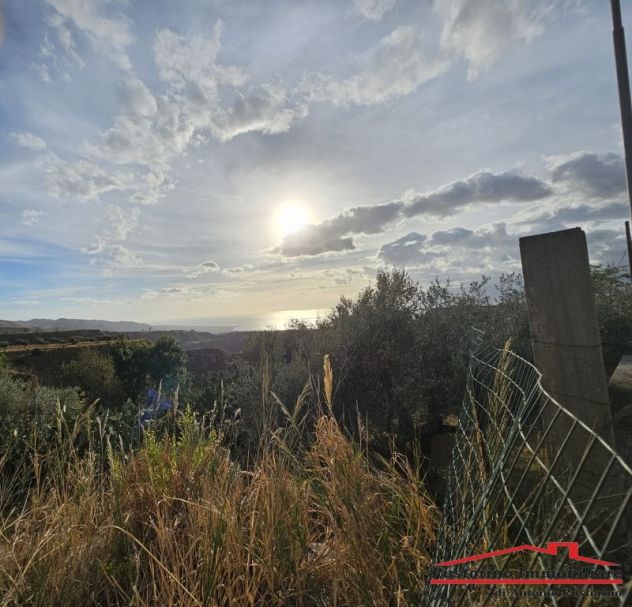terreno agricolo in vendita a Reggio di Calabria in zona Rione Ferrovieri