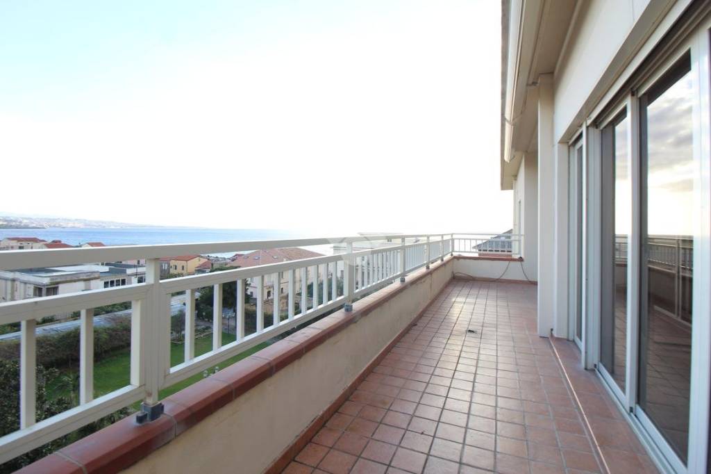 appartamento in vendita a Reggio di Calabria in zona Gallico Superiore