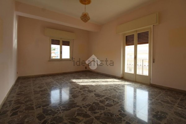 appartamento in vendita a Reggio di Calabria in zona Catona