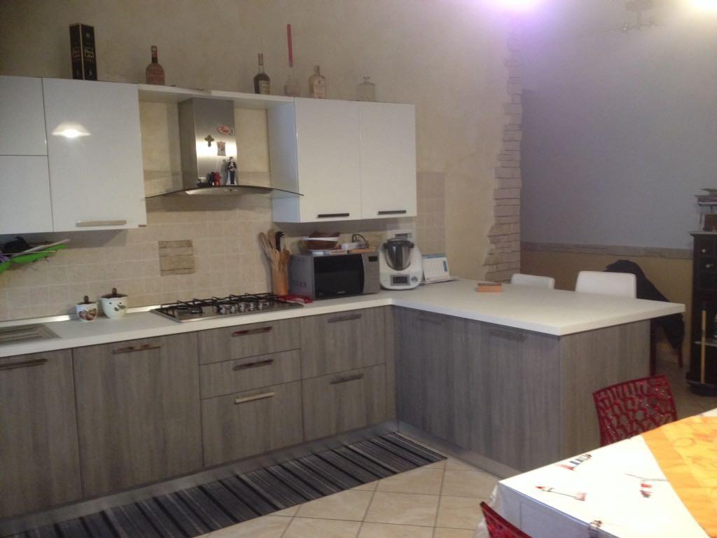 appartamento in vendita a Reggio di Calabria in zona Gallina