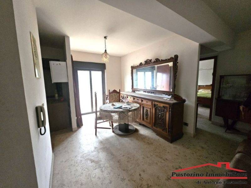 appartamento in vendita a Reggio di Calabria in zona Arghillà